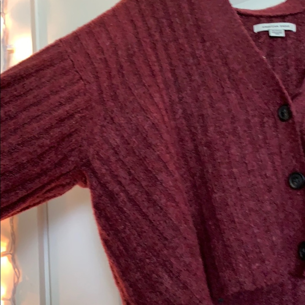 maroon, button up sweater, cropped in front